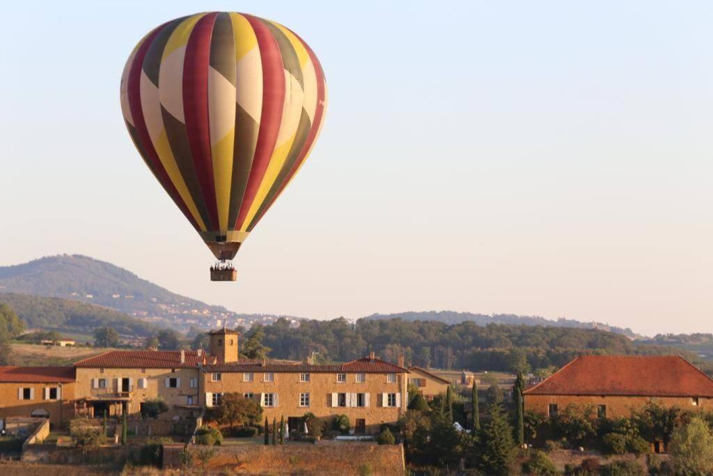 Le Clos Du Botaniste Pouilly-le-Monial Bagian luar foto