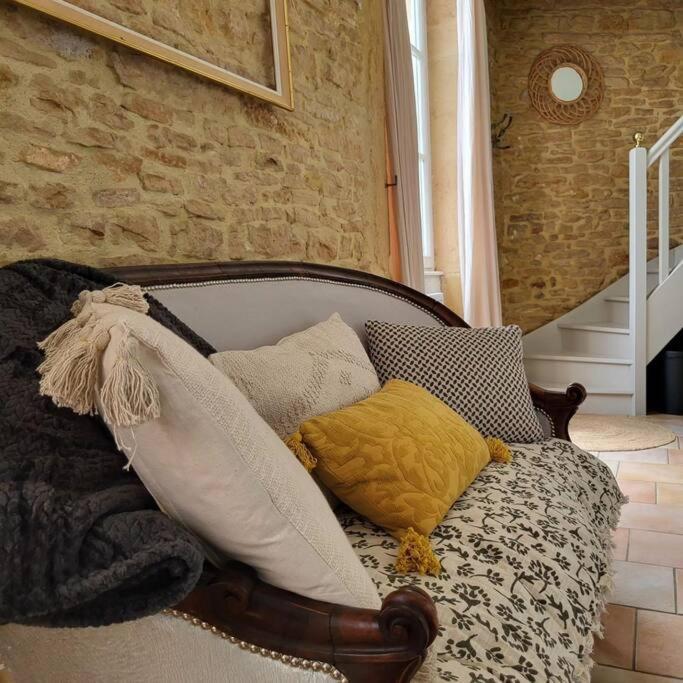 Le Clos Du Botaniste Pouilly-le-Monial Bagian luar foto